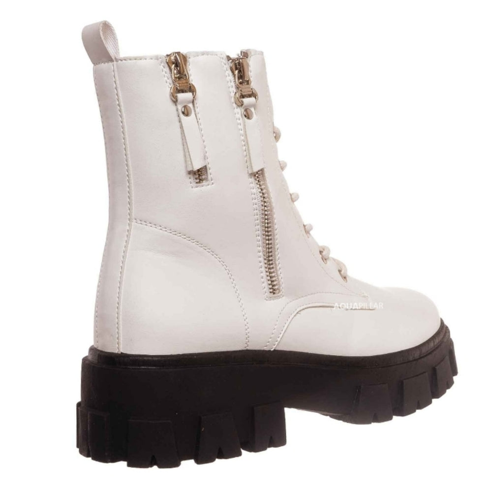 Just In 🖤 Valeska Military White boots