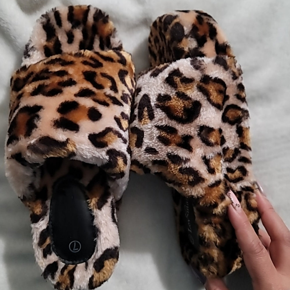 HIGH PLATFORM FUR SANDAL - LEOPARD