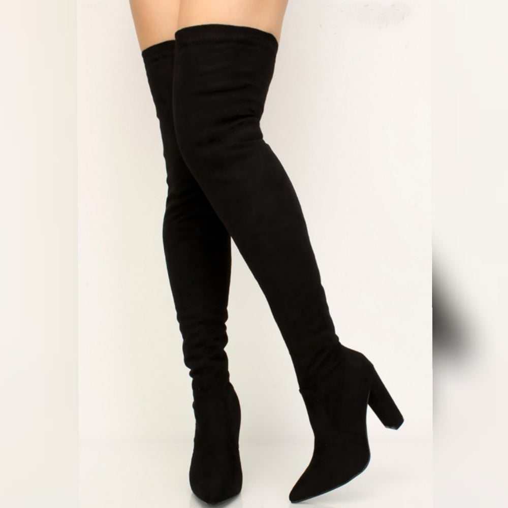 ❤ Best Seller ❤Nikie black faux suede boots over knee